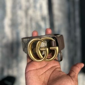 Gucci belt